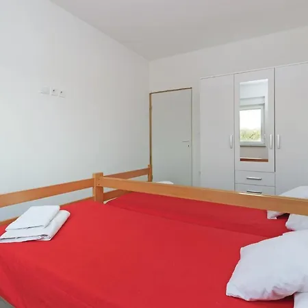 Three-bedroom In Vodnjan